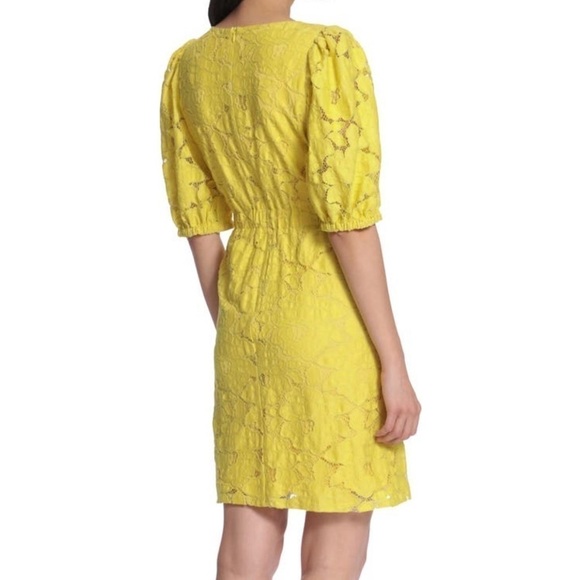 Nwt Maggy London Buttercup lace dress. Size 6 - Picture 3 of 4